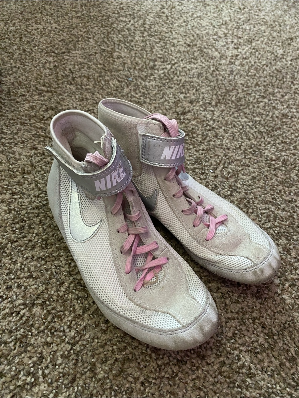 Nike Women’s High-Top Sneakers in Light Pink and White
